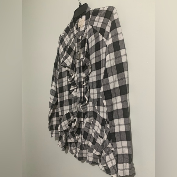 Nicole Miller Artelier Boyfriend Tie Front Ruffle Plaid Long Sleeve 84% Viscose - Picture 3 of 5